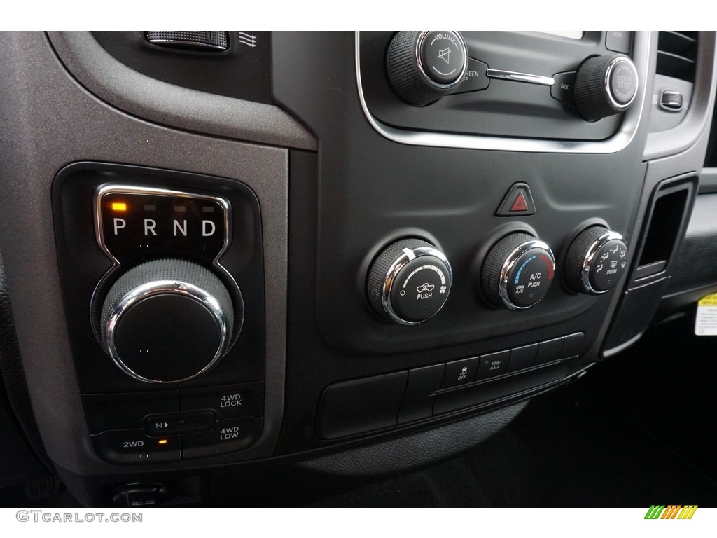 2018 1500 Express Crew Cab 4x4 - Granite Crystal Metallic / Black/Diesel Gray photo #15