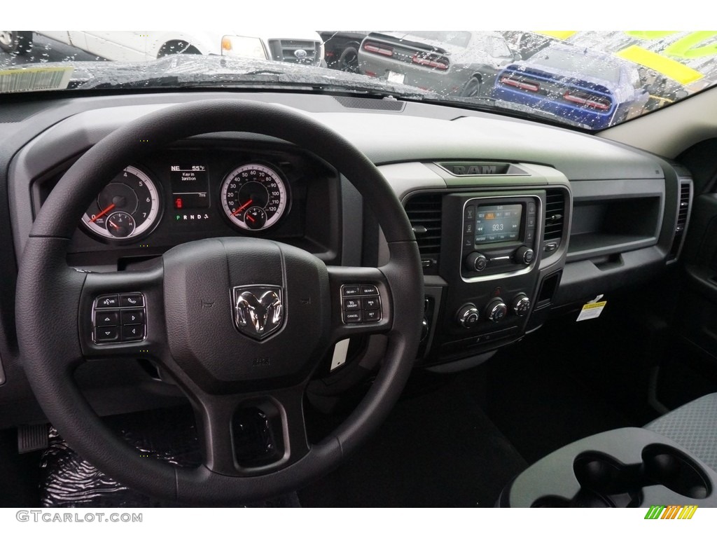 2018 1500 Express Quad Cab - Brilliant Black Crystal Pearl / Black/Diesel Gray photo #10