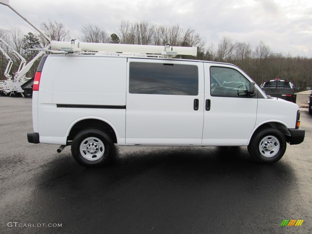 2014 Express 2500 Cargo WT - Summit White / Medium Pewter photo #6