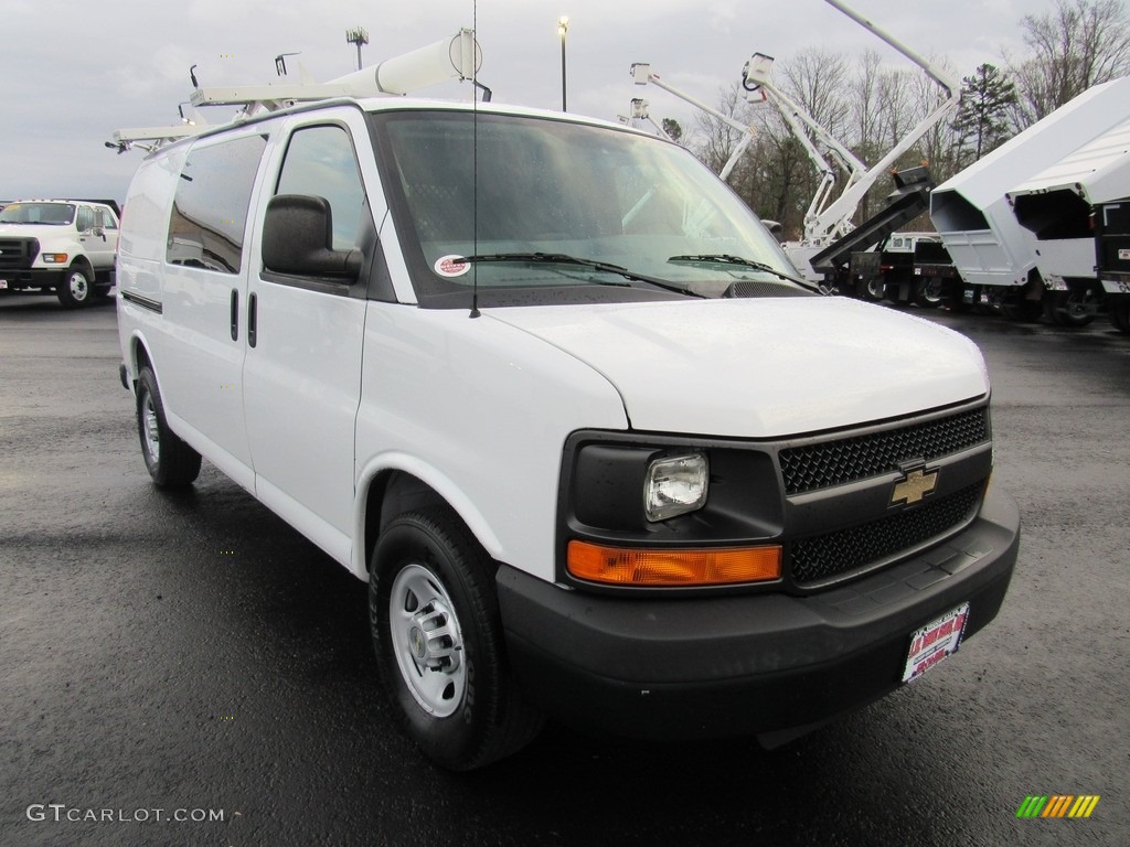 2014 Express 2500 Cargo WT - Summit White / Medium Pewter photo #7