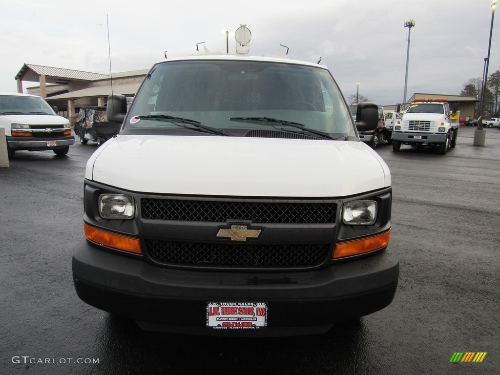 2014 Express 2500 Cargo WT - Summit White / Medium Pewter photo #8