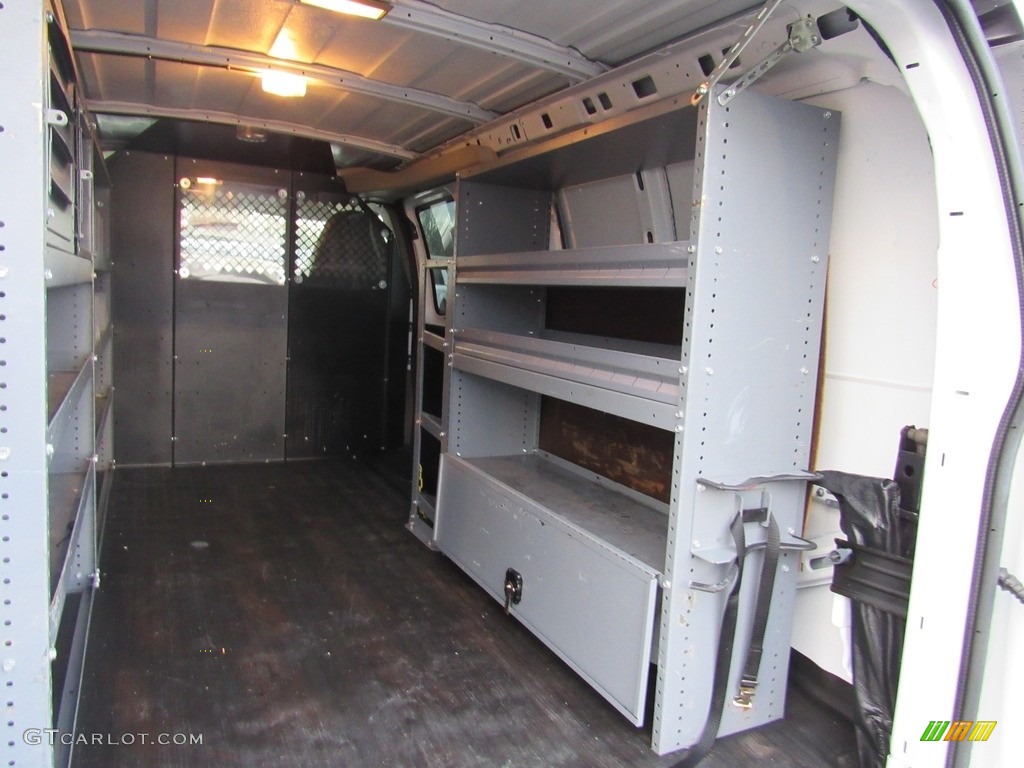 2014 Express 2500 Cargo WT - Summit White / Medium Pewter photo #14