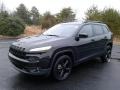 2018 Diamond Black Crystal Pearl Jeep Cherokee Altitude  photo #2