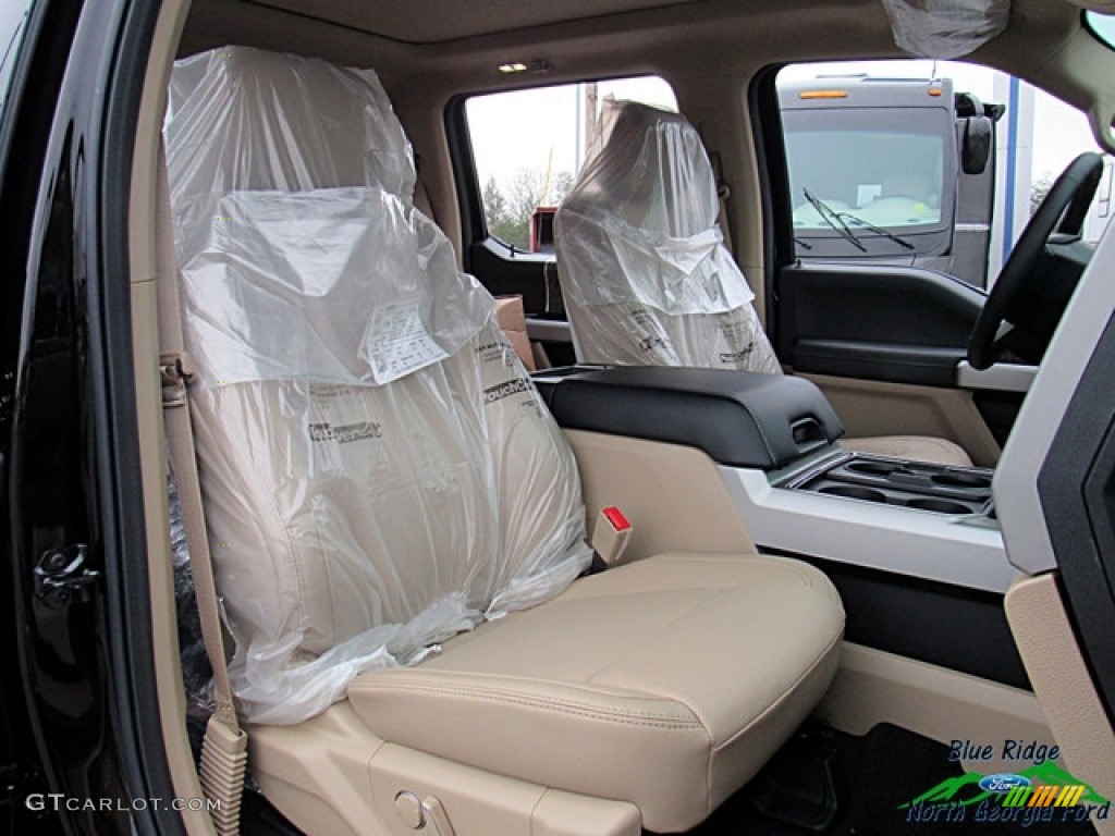 2018 F250 Super Duty Lariat Crew Cab 4x4 - Magma Red / Camel photo #12
