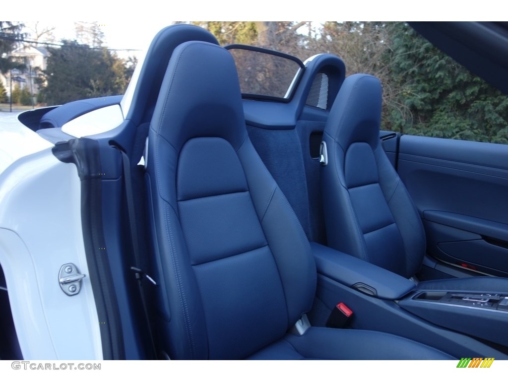 2015 Boxster  - White / Yachting Blue photo #17