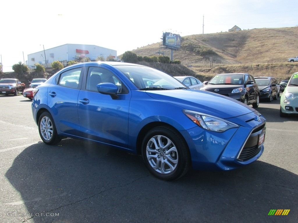 2017 Yaris iA  - Sapphire / Mid-Blue Black photo #1