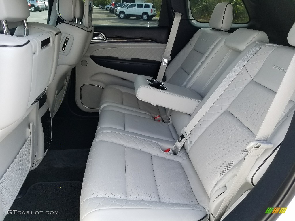 Indigo/Ski Gray Interior 2017 Jeep Grand Cherokee Summit 4x4 Photo #124610361