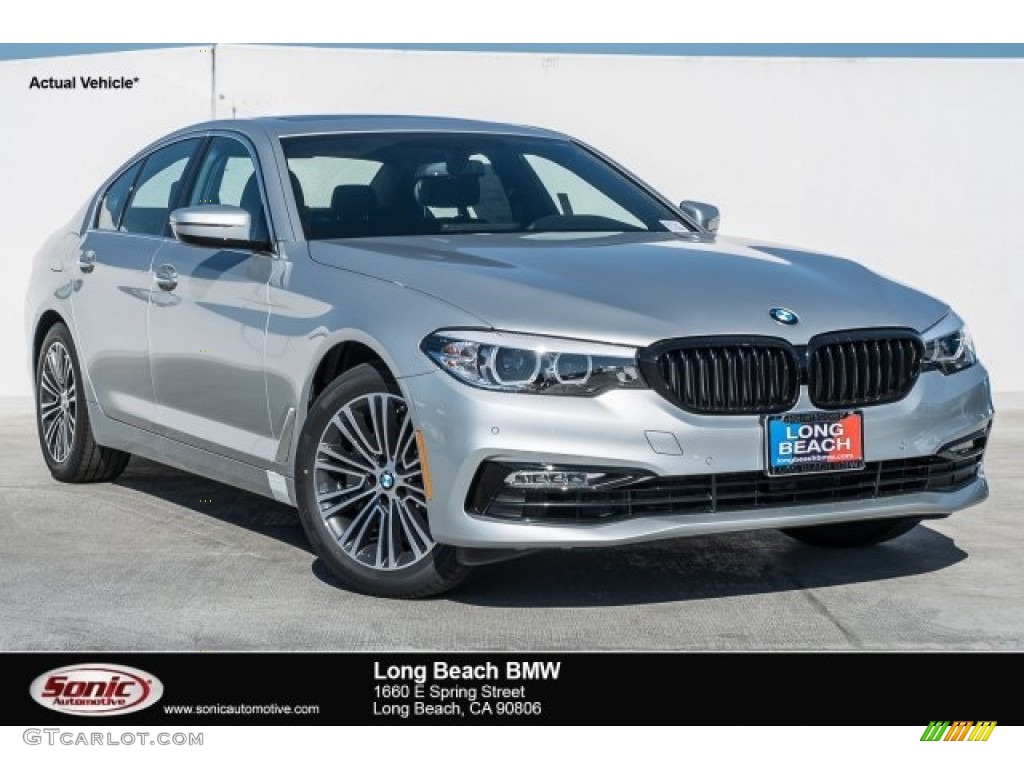 2018 5 Series 530i Sedan - Glacier Silver Metallic / Black photo #1