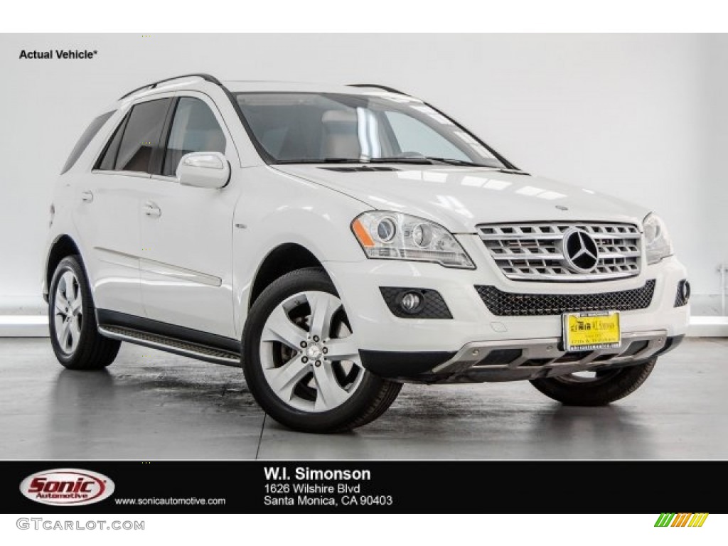 Arctic White Mercedes-Benz ML