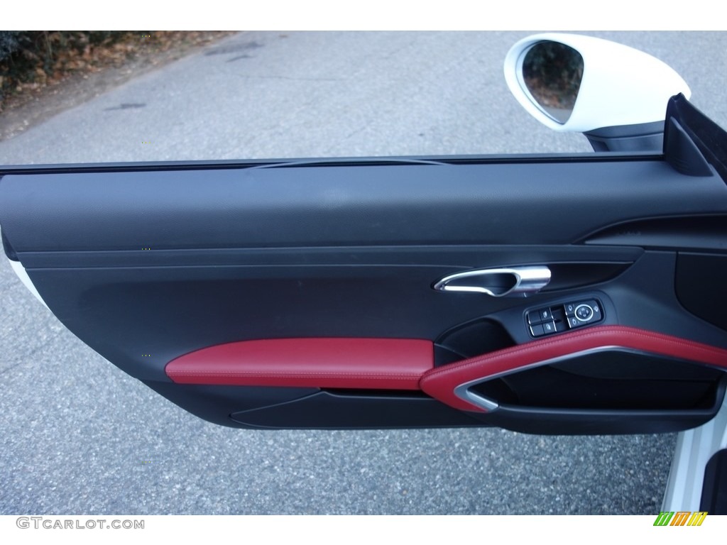 2017 Porsche 718 Boxster Standard 718 Boxster Model Black/Bordeaux Red Door Panel Photo #124616224