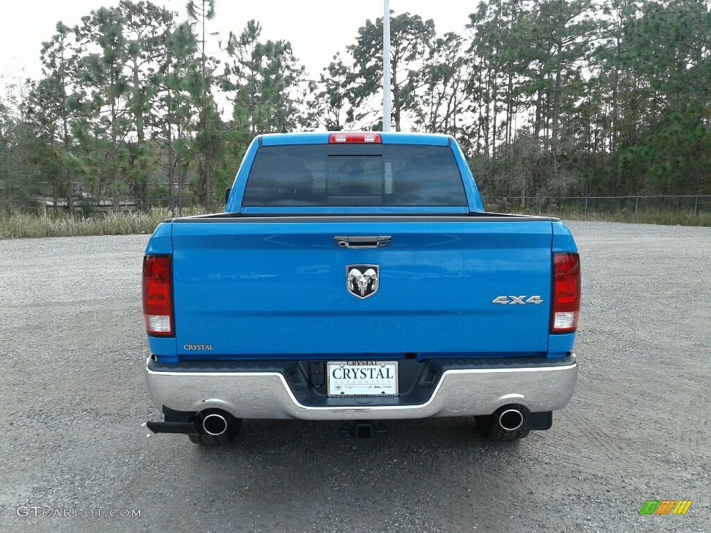 2018 1500 Big Horn Crew Cab 4x4 - Holland Blue / Black/Diesel Gray photo #4