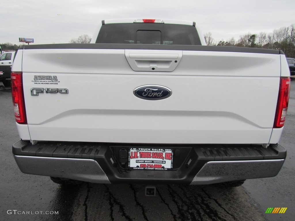 2017 F150 Lariat SuperCrew 4X4 - Oxford White / Light Camel photo #9