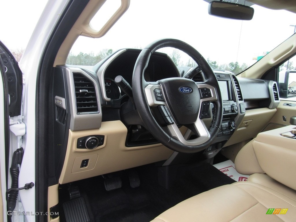 2017 F150 Lariat SuperCrew 4X4 - Oxford White / Light Camel photo #17