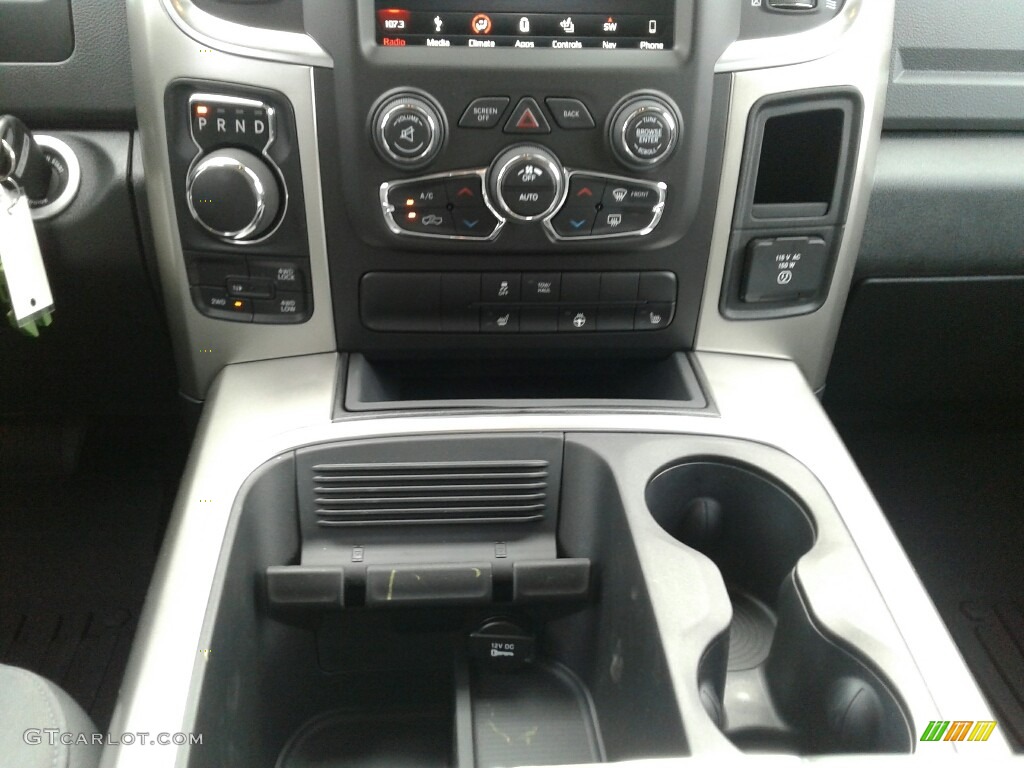 2018 1500 Big Horn Crew Cab 4x4 - Holland Blue / Black/Diesel Gray photo #16