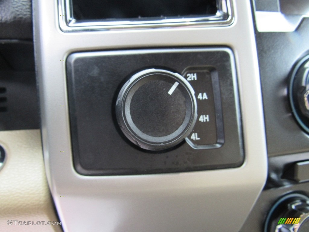 2017 F150 Lariat SuperCrew 4X4 - Oxford White / Light Camel photo #22