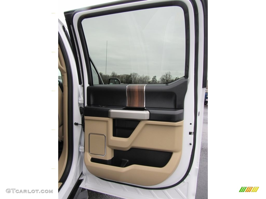 2017 F150 Lariat SuperCrew 4X4 - Oxford White / Light Camel photo #30
