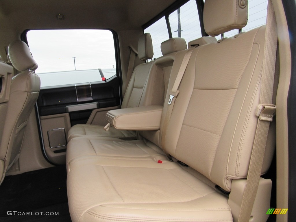 2017 F150 Lariat SuperCrew 4X4 - Oxford White / Light Camel photo #36