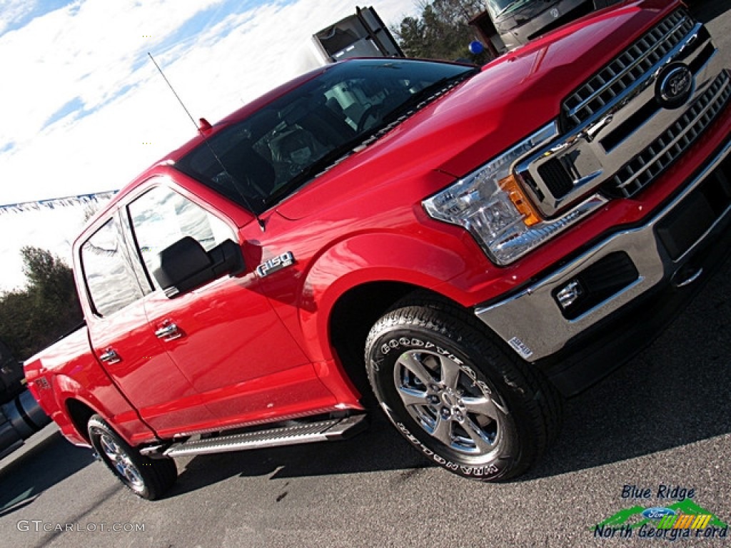 2018 F150 XLT SuperCrew 4x4 - Race Red / Earth Gray photo #32