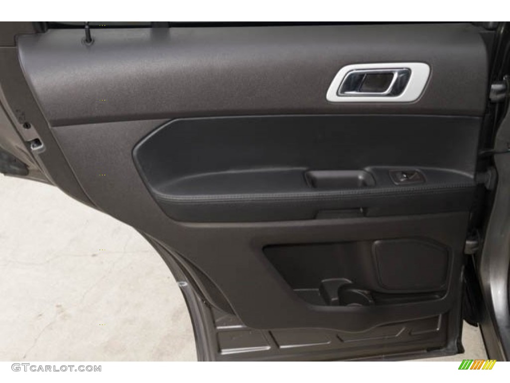 2014 Explorer XLT - Sterling Gray / Charcoal Black photo #26