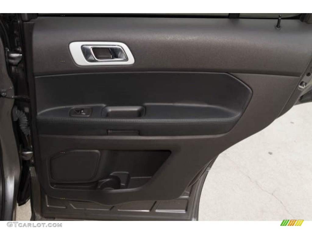 2014 Explorer XLT - Sterling Gray / Charcoal Black photo #27