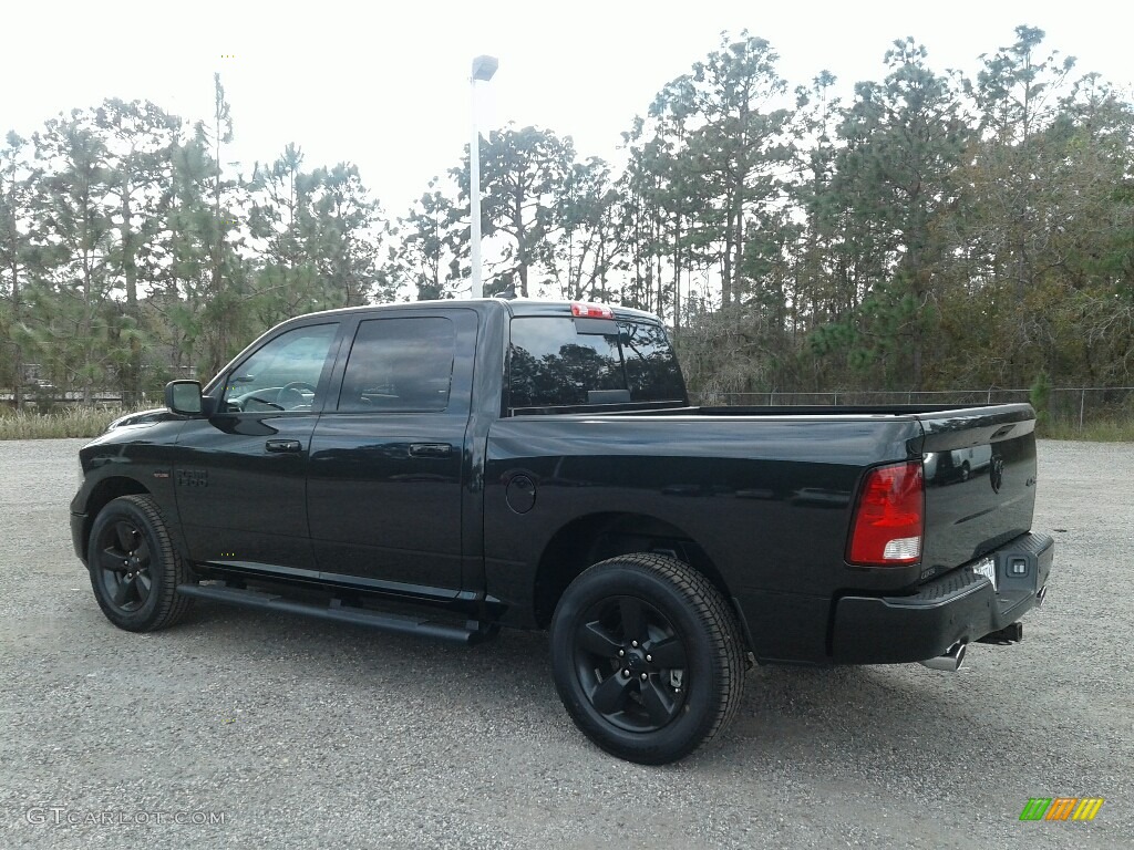 2018 1500 Big Horn Crew Cab 4x4 - Brilliant Black Crystal Pearl / Black/Diesel Gray photo #3