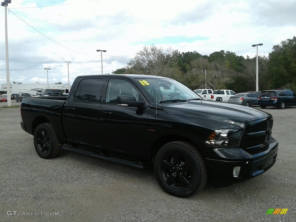 2018 1500 Big Horn Crew Cab 4x4 - Brilliant Black Crystal Pearl / Black/Diesel Gray photo #7