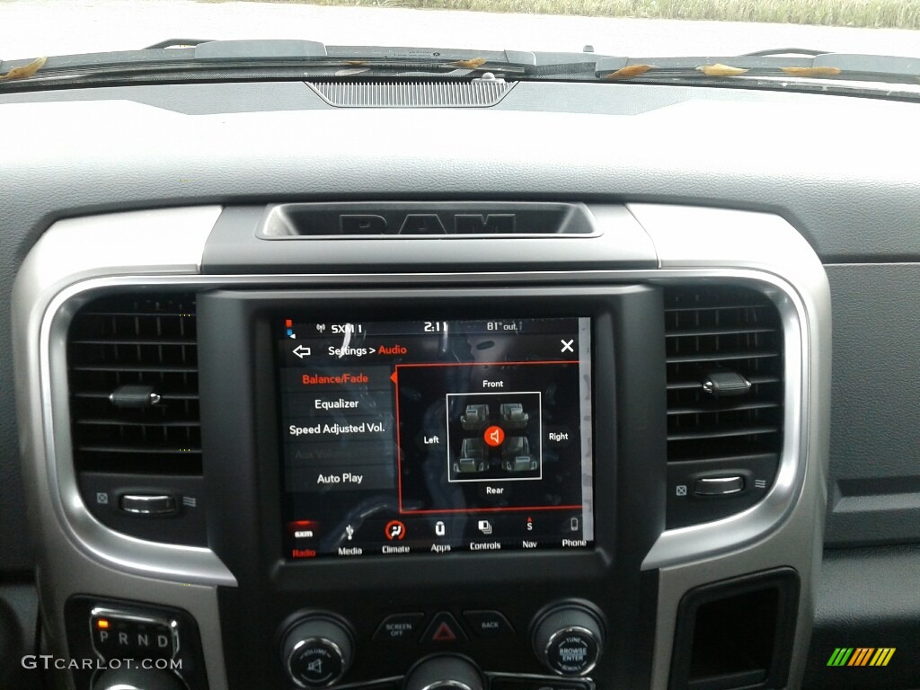 2018 1500 Big Horn Crew Cab 4x4 - Brilliant Black Crystal Pearl / Black/Diesel Gray photo #15