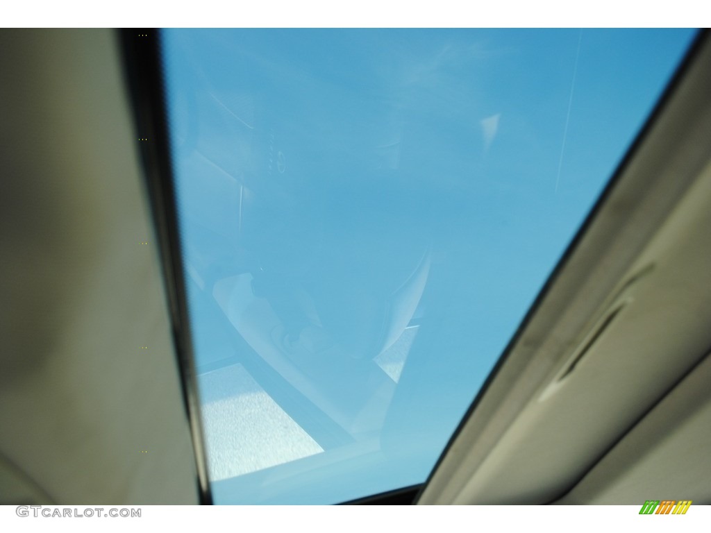 2011 G 37 Journey Sedan - Vibrant Red / Graphite photo #20