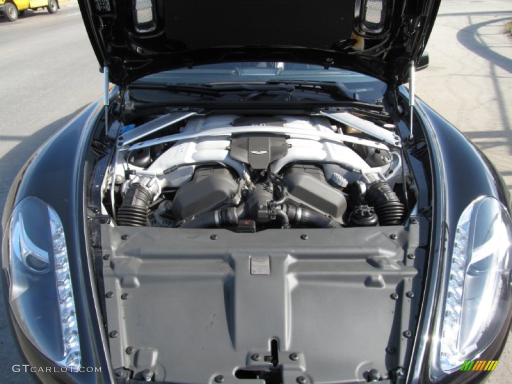 2012 Aston Martin Rapide Luxe Engine Photos