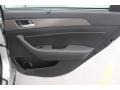 Symphony Silver - Sonata Limited 2.0T Photo No. 32
