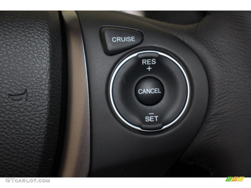 2018 Honda Ridgeline RTL-T Controls Photo #124625953