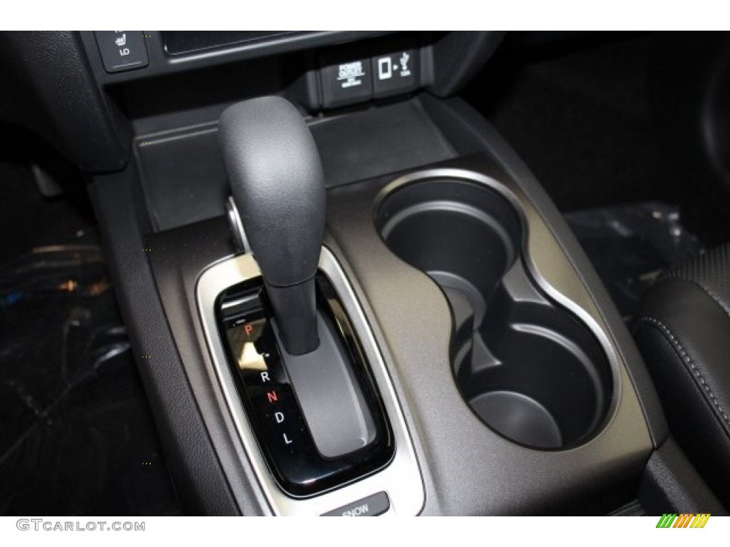 2018 Honda Ridgeline RTL-T Transmission Photos