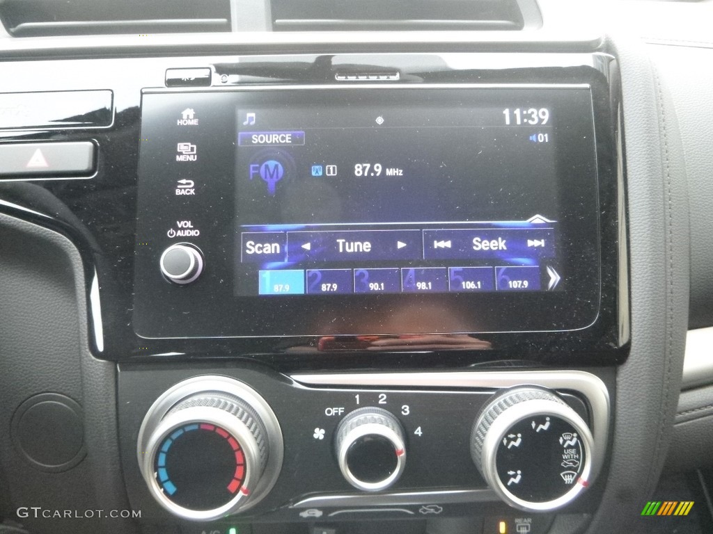 2018 Honda Fit Sport Controls Photo #124632259