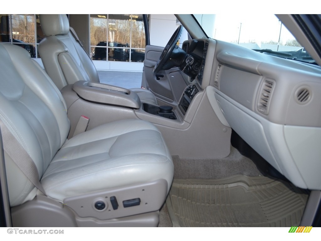 2005 Tahoe Z71 - Black / Tan/Neutral photo #16