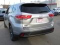 2018 Celestial Silver Metallic Toyota Highlander LE  photo #21