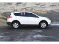 Super White - RAV4 LE Photo No. 2