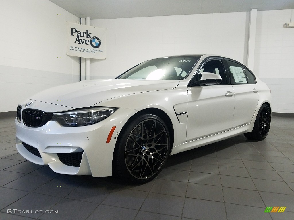 2018 M3 Sedan - Mineral White Metallic / Black photo #1