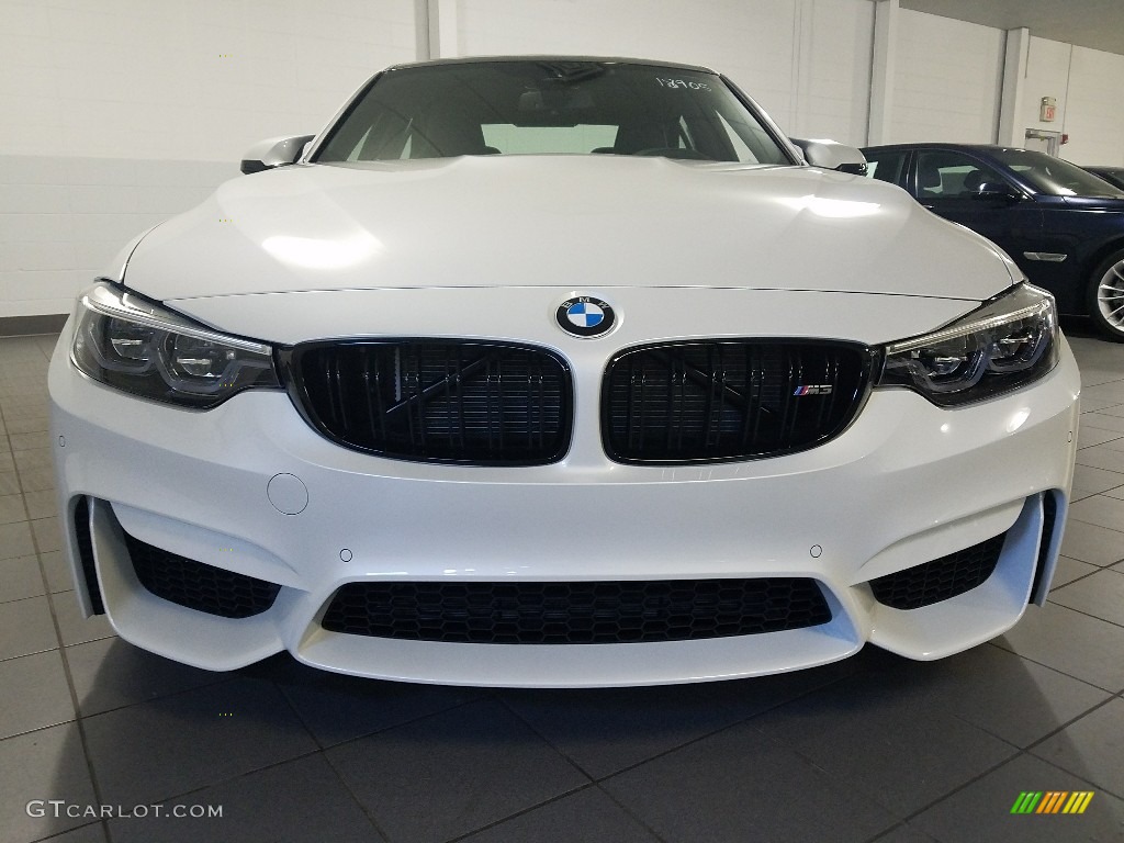 2018 M3 Sedan - Mineral White Metallic / Black photo #8