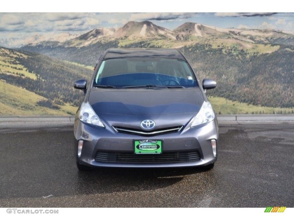 2013 Prius v Three Hybrid - Magnetic Gray Metallic / Dark Gray photo #4