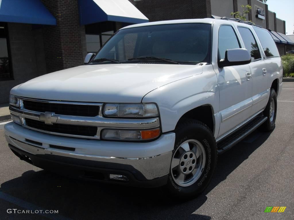 2003 Suburban 1500 LT 4x4 - Summit White / Tan/Neutral photo #2