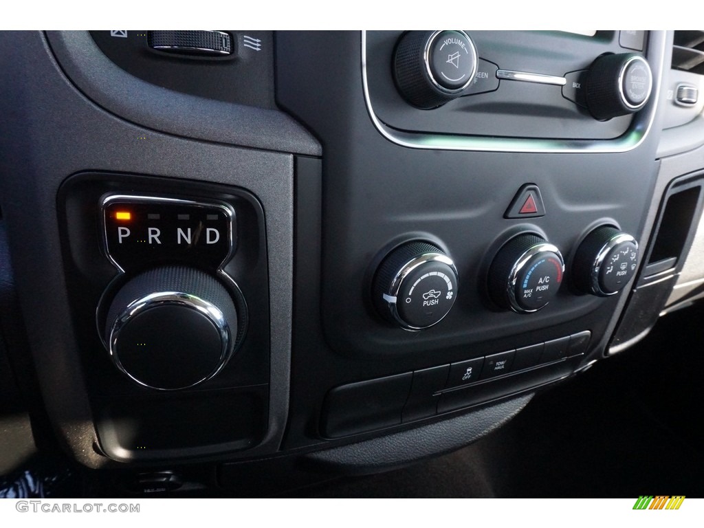 2018 1500 Express Regular Cab - Brilliant Black Crystal Pearl / Black/Diesel Gray photo #15