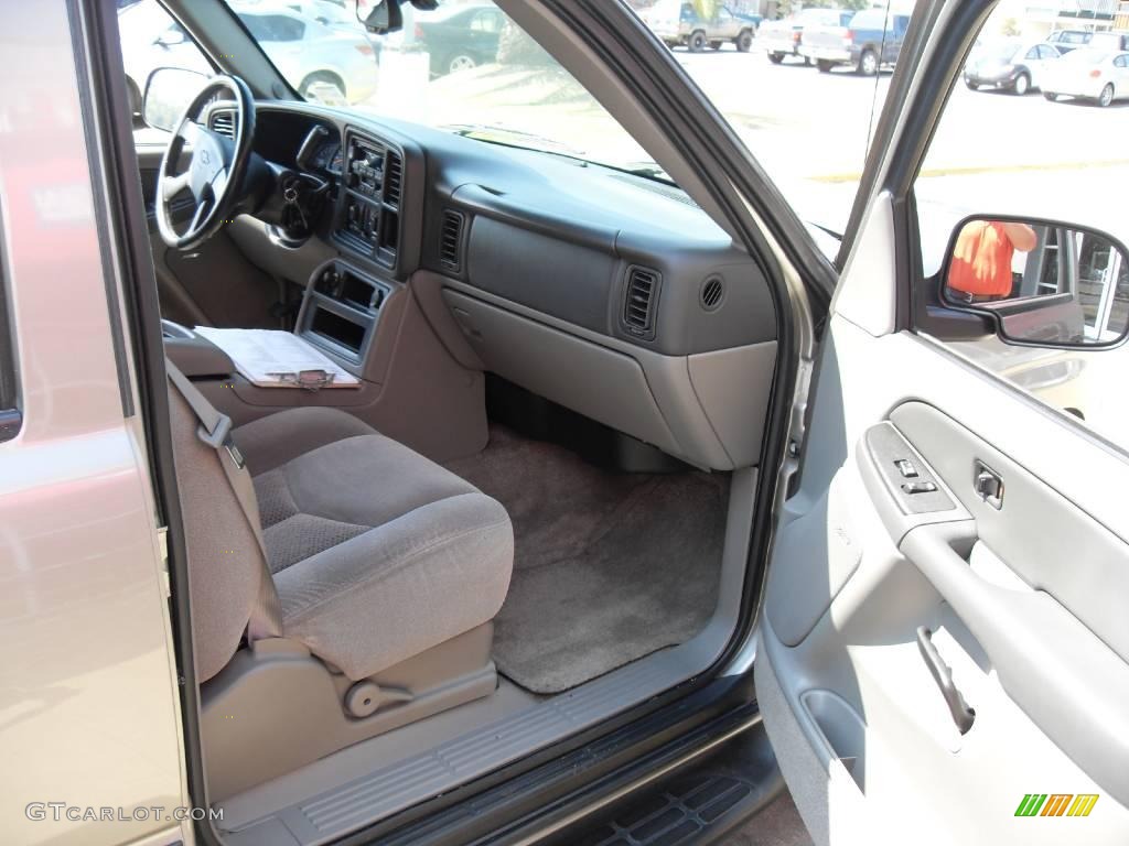 2003 Suburban 1500 LS - Light Pewter Metallic / Tan/Neutral photo #14