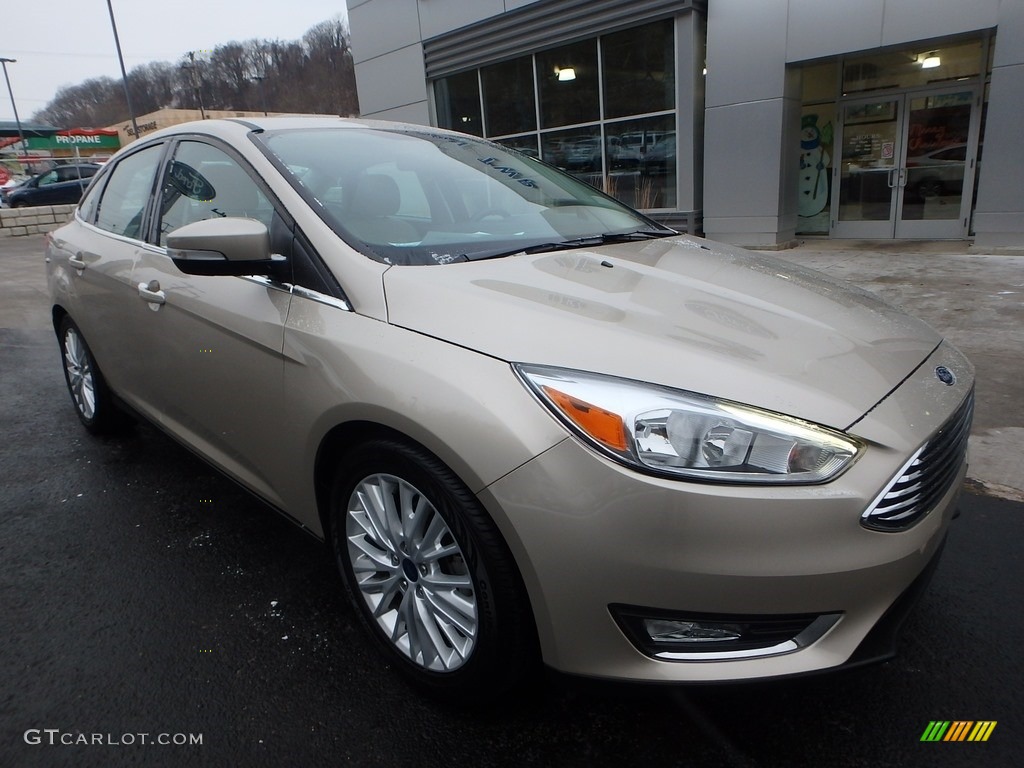 2017 Focus Titanium Sedan - White Gold / Medium Soft Ceramic photo #8