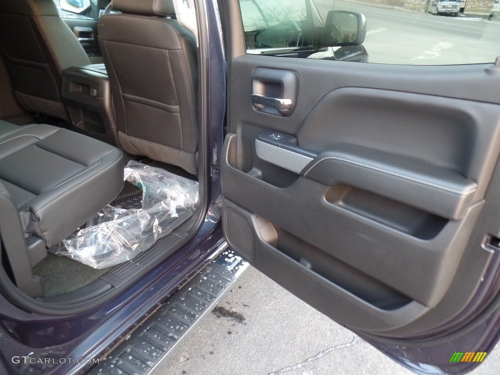 2018 Chevrolet Silverado 1500 LTZ Crew Cab 4x4 Jet Black Door Panel Photo #124653709