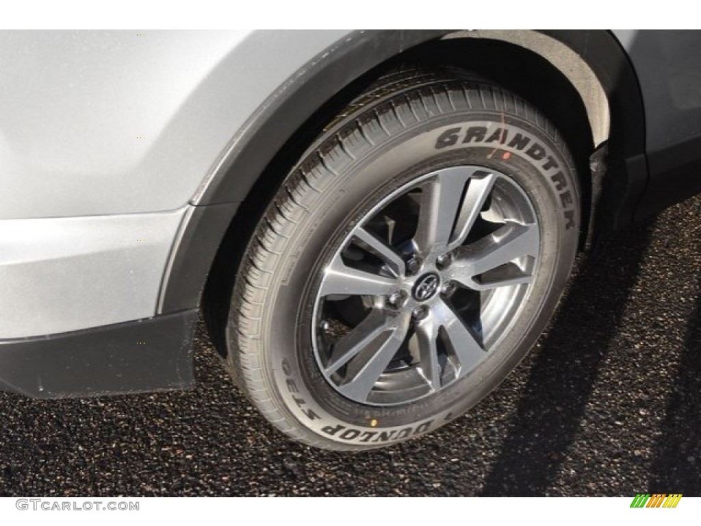 2018 RAV4 XLE AWD - Silver Sky Metallic / Black photo #9