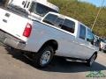 2016 Oxford White Ford F250 Super Duty Lariat Crew Cab  photo #35