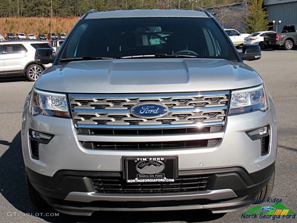 2018 Explorer XLT - Ingot Silver / Ebony Black photo #8