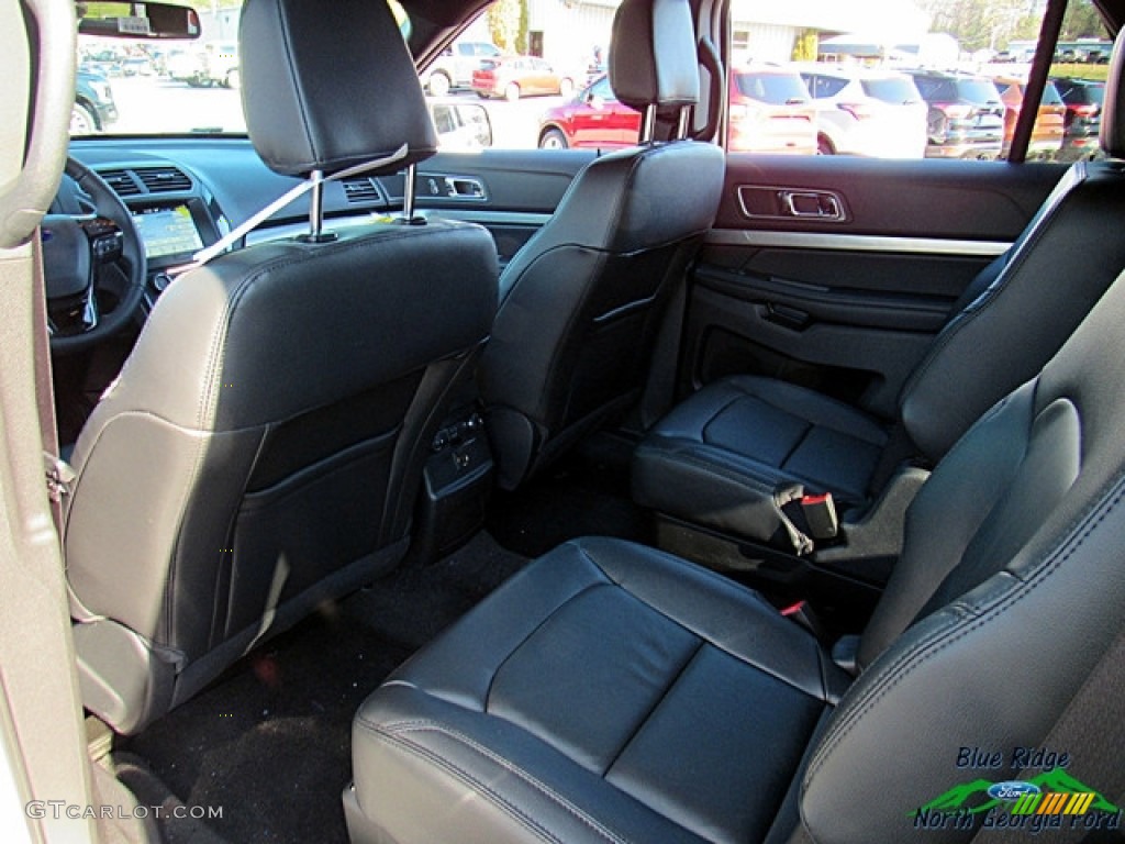 2018 Explorer XLT - Ingot Silver / Ebony Black photo #11