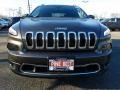 Granite Crystal Metallic - Cherokee Limited 4x4 Photo No. 2