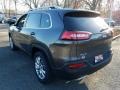 Granite Crystal Metallic - Cherokee Limited 4x4 Photo No. 4